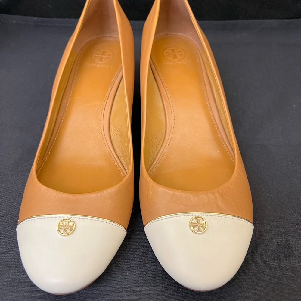 Tory Burch Tiffy Two Tone Leather Wedge 11